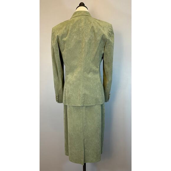 Vtg 80s Sage Green Ultra Suede 2 Pc Skirt Suit Blazer Adolph Schuman Lilli Ann - Picture 5 of 10